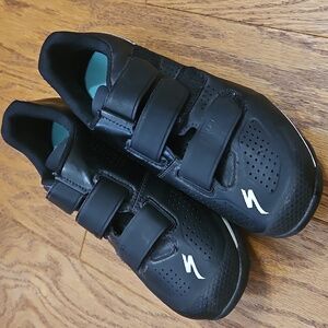 Specialized Women's Riata Mountain Shoes US 7.25 / 38 EU
